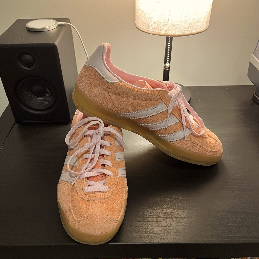 Adidas Gazelle/ pink